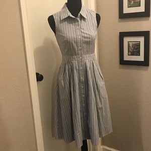 Sleeveless button up shirt dress